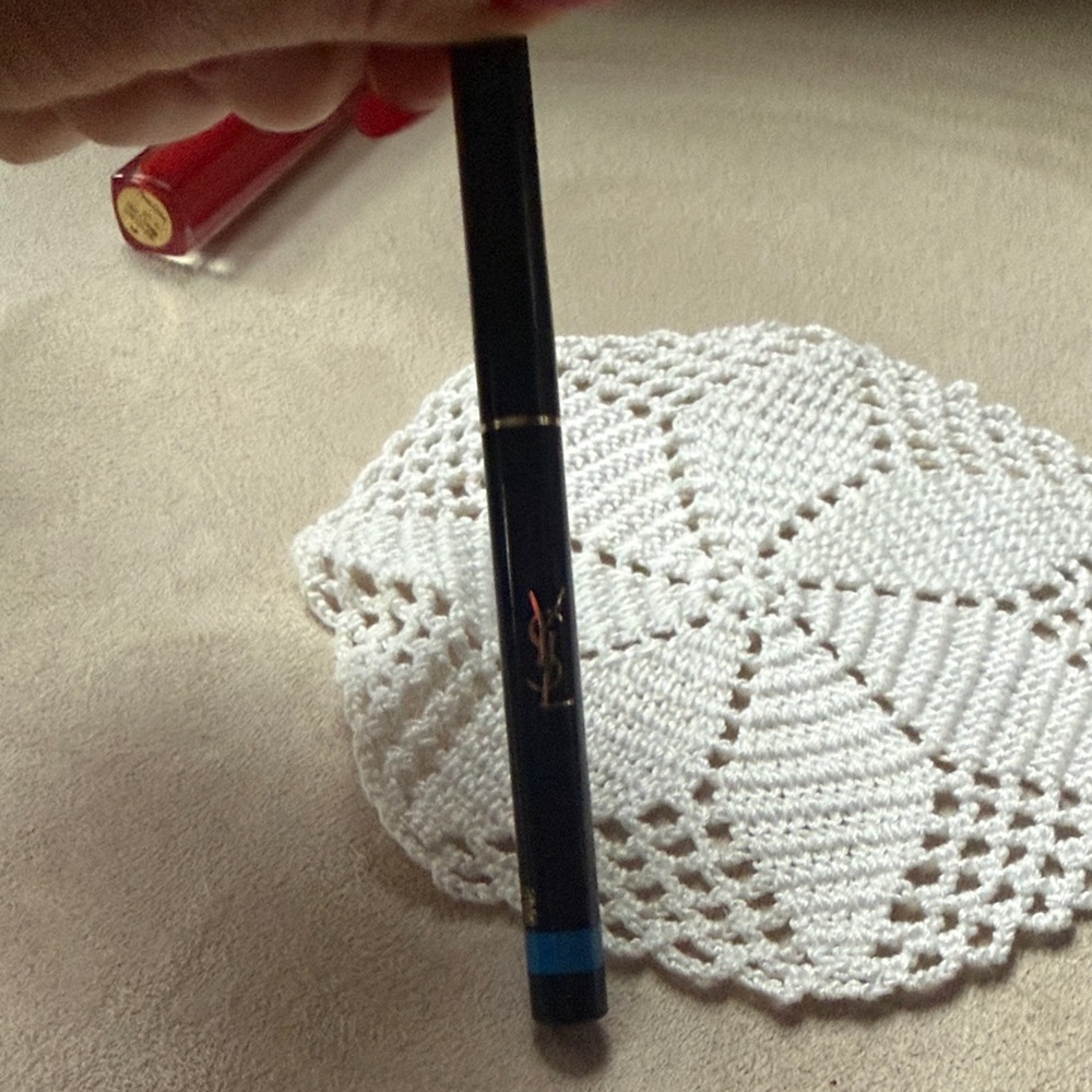 Yves Saint Laurent Blue liquid Eyeliner